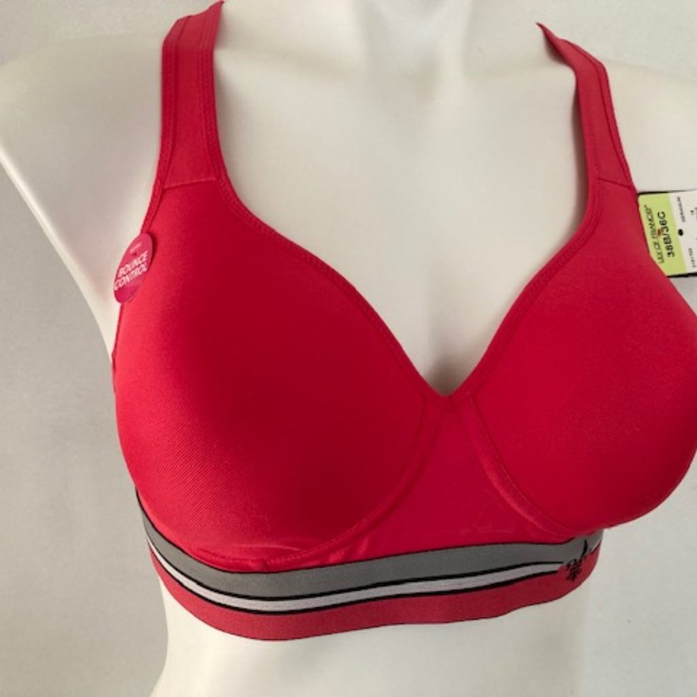 NWT - WICKING SPORTS BRA - LILY OF FRANCE - PINK - 36C/38B